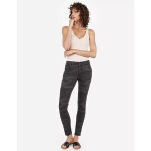 Express Camo Jeggings size  6R